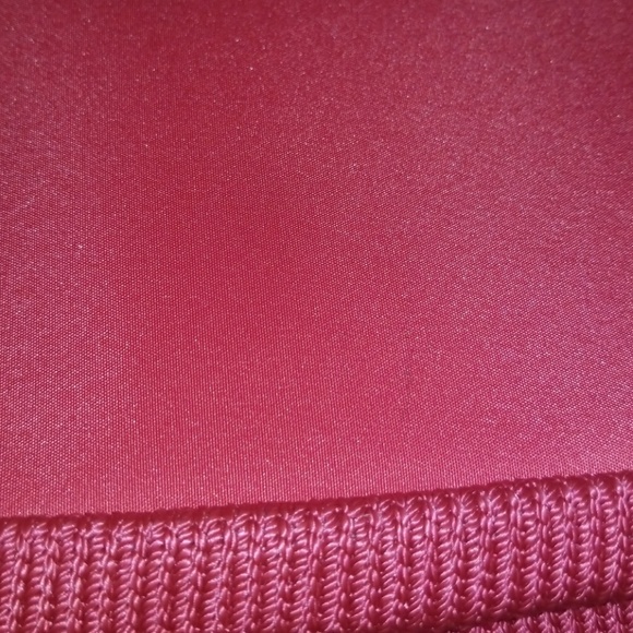 The Sak Red Knit Handbag - Picture 4 of 4